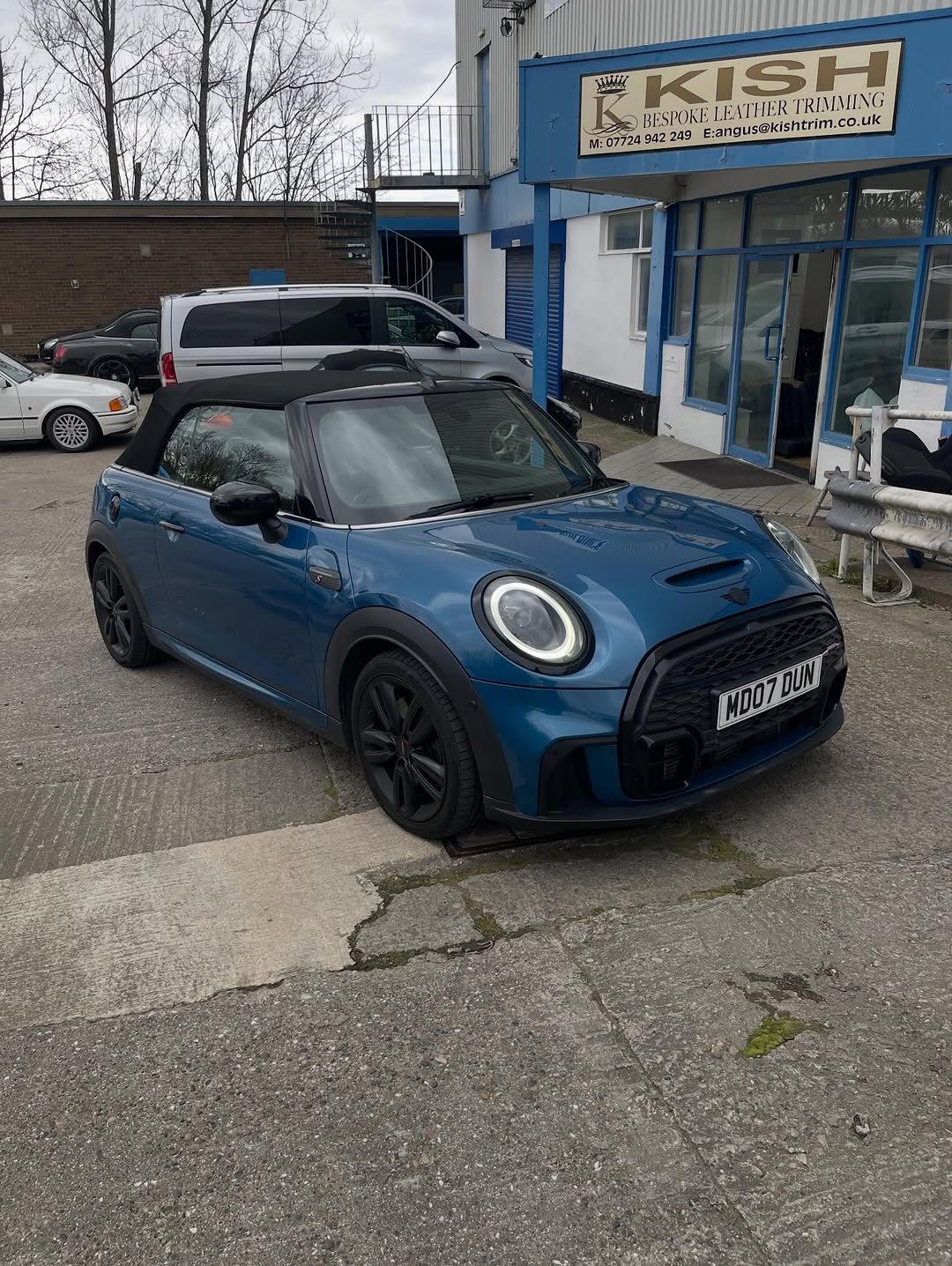 Mini soft top refitted and sitting correctly